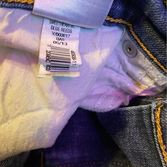 Old Navy The Sweetheart Women’s Jeans Size 8 Long - Picture 4 of 7